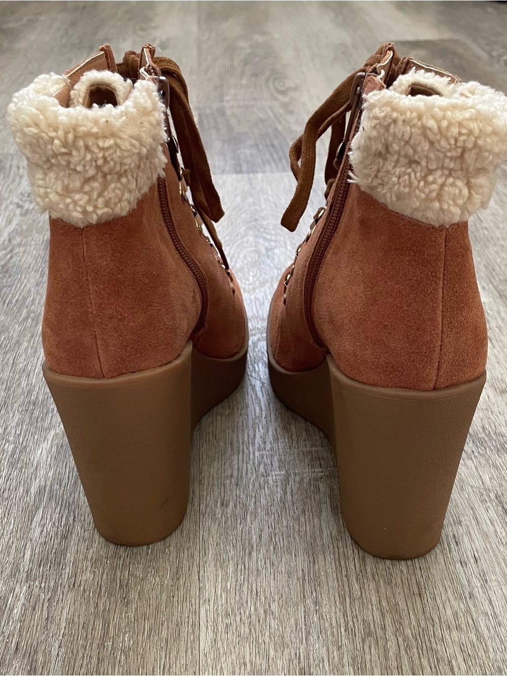 Jessica Simpson Rust Suede Wedge Boot with Cream Shearling - Picture 6 of 7